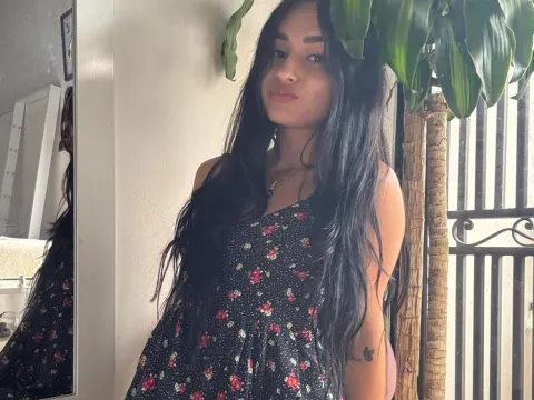 NadiaRoden — ImLive Photo Set