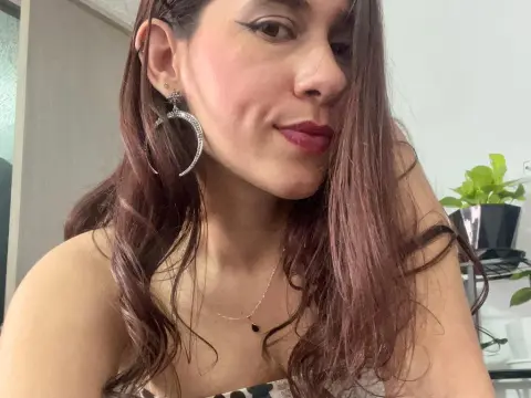 EmilyeMiller92 — ImLive Photo Set