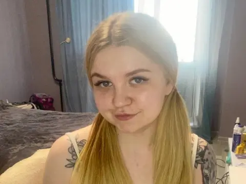 AnitaVine — ImLive Photo Set
