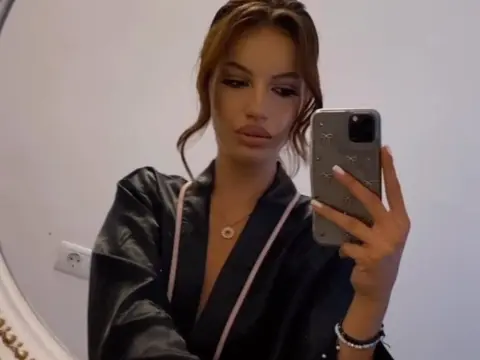 KimmDaviss — ImLive Photo Set