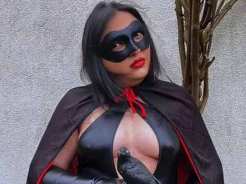 QueenMandy — ImLive Photo Set