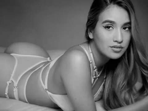 emmawatBuddy — ImLive Photo Set