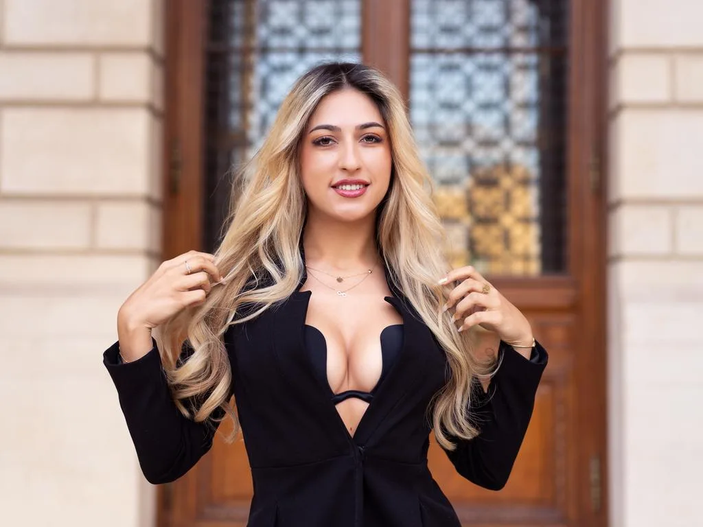 MarisaGrace — ImLive Photo Set