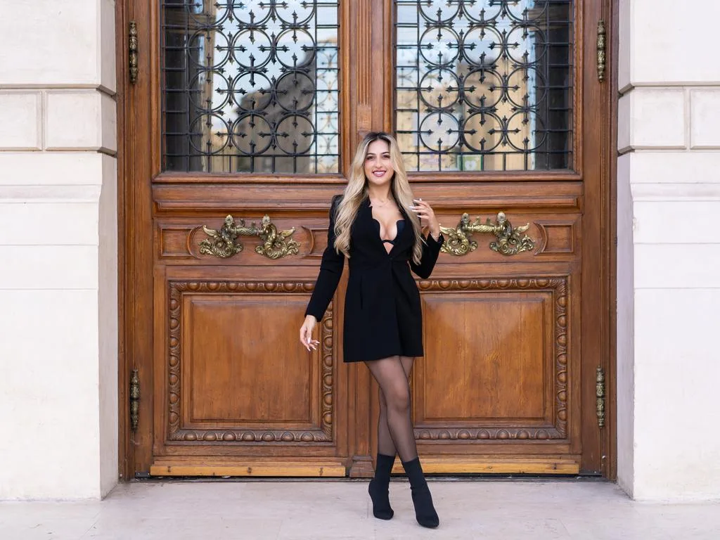MarisaGrace — ImLive Photo Set