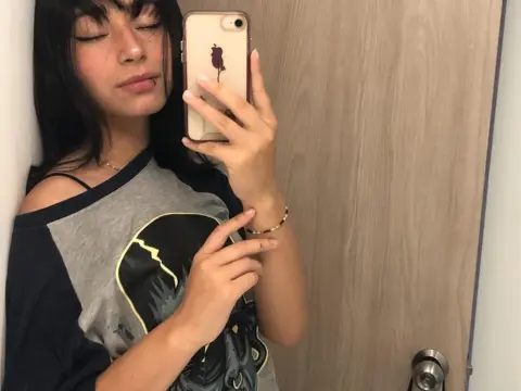 Nyxiere687 — ImLive Photo Set