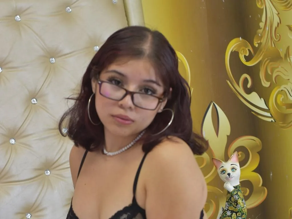 AllicePetit — ImLive Photo Set