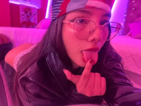 IsabellaAnderson — ImLive Photo Set
