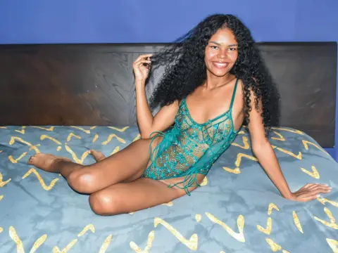 BeverlyCollins — ImLive Photo Set