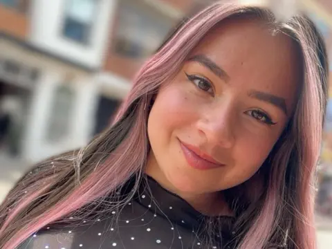 shekina_lu — ImLive Photo Set