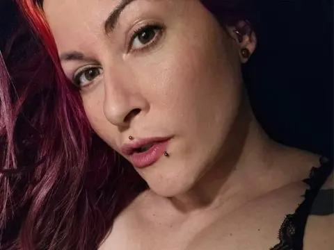 MsGennyRock — ImLive Photo Set