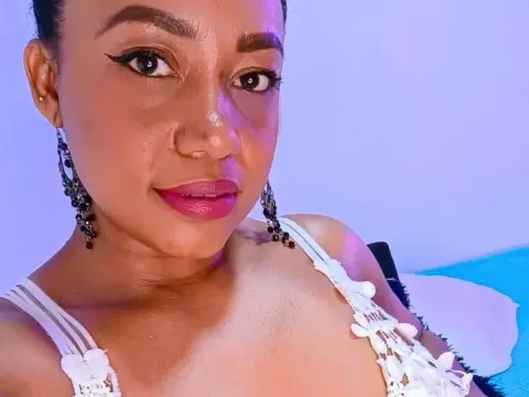KamilaCane — ImLive Photo Set