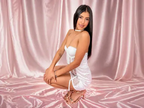 EmmyBlaze — ImLive Photo Set