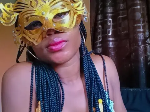 Olivialips696 — ImLive Photo Set