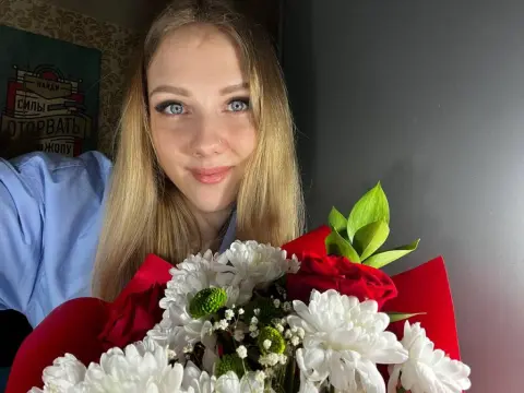 LusiAimee — ImLive Photo Set