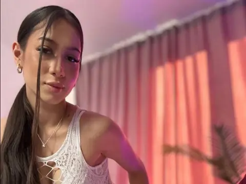LexyDoll — ImLive Photo Set