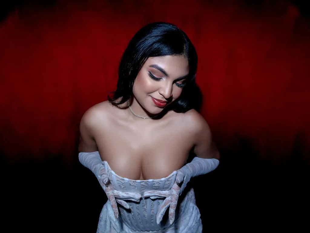 MelodyAlvarezz — ImLive Photo Set