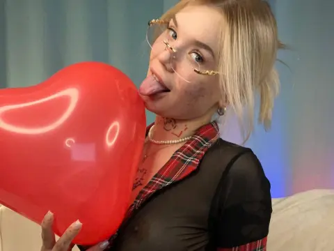LizzFlores — ImLive Photo Set