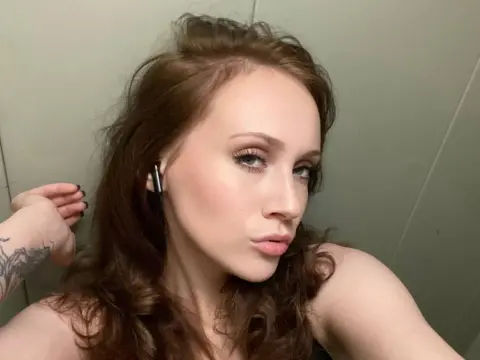 Julia_Keller — ImLive Photo Set