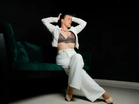 IsabelCarsonn — ImLive Photo Set
