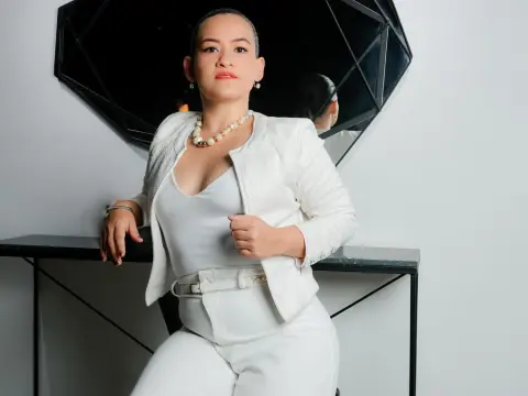 IsabelCarsonn — ImLive Photo Set
