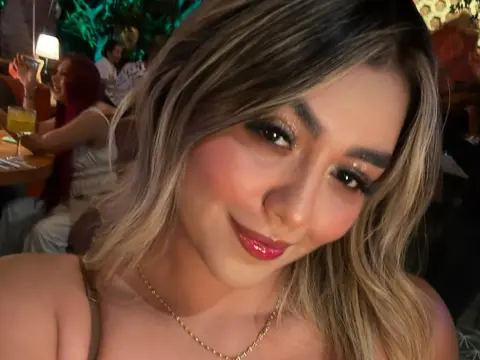 Lindy_Cartier — ImLive Photo Set
