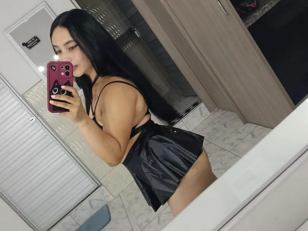 Melani_Coox — ImLive Photo Set