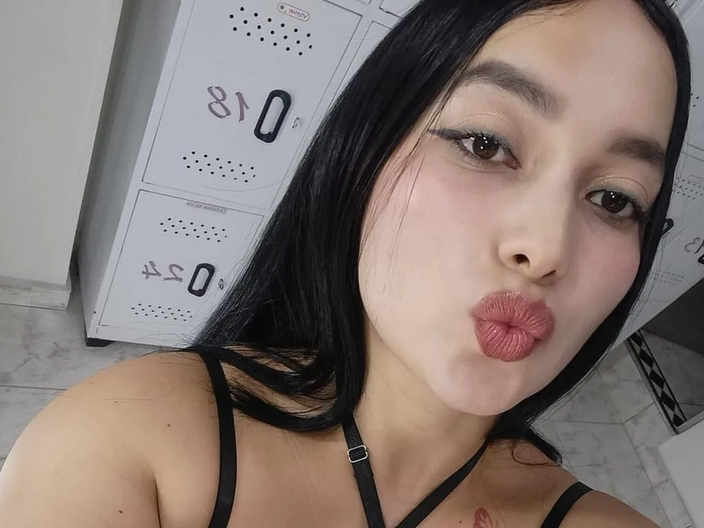 Melani_Coox — ImLive Photo Set