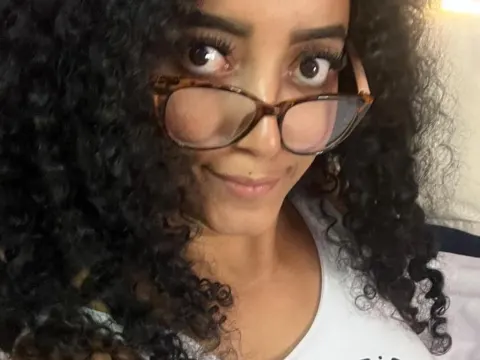 LaylaMiller — ImLive Photo Set