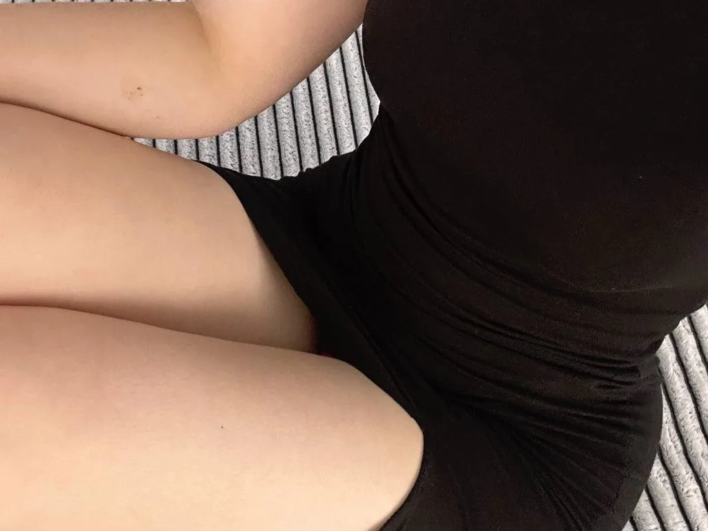 SabrinaLoveee — ImLive Photo Set