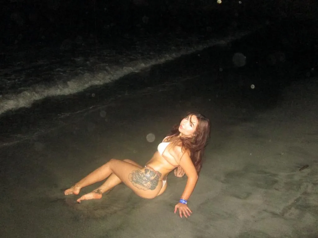 KissmeVivi — ImLive Photo Set