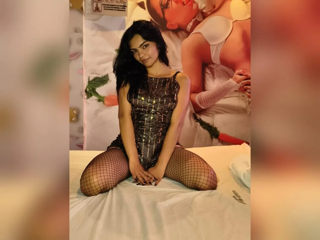 DolceMia — ImLive Photo Set