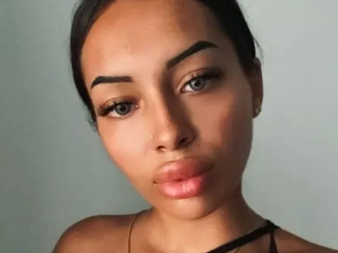 ChloeCharmion — ImLive Photo Set