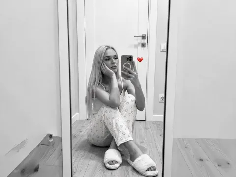 WhisperingGrace — ImLive Photo Set