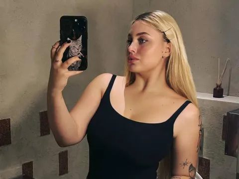 AngelLiaa — ImLive Photo Set