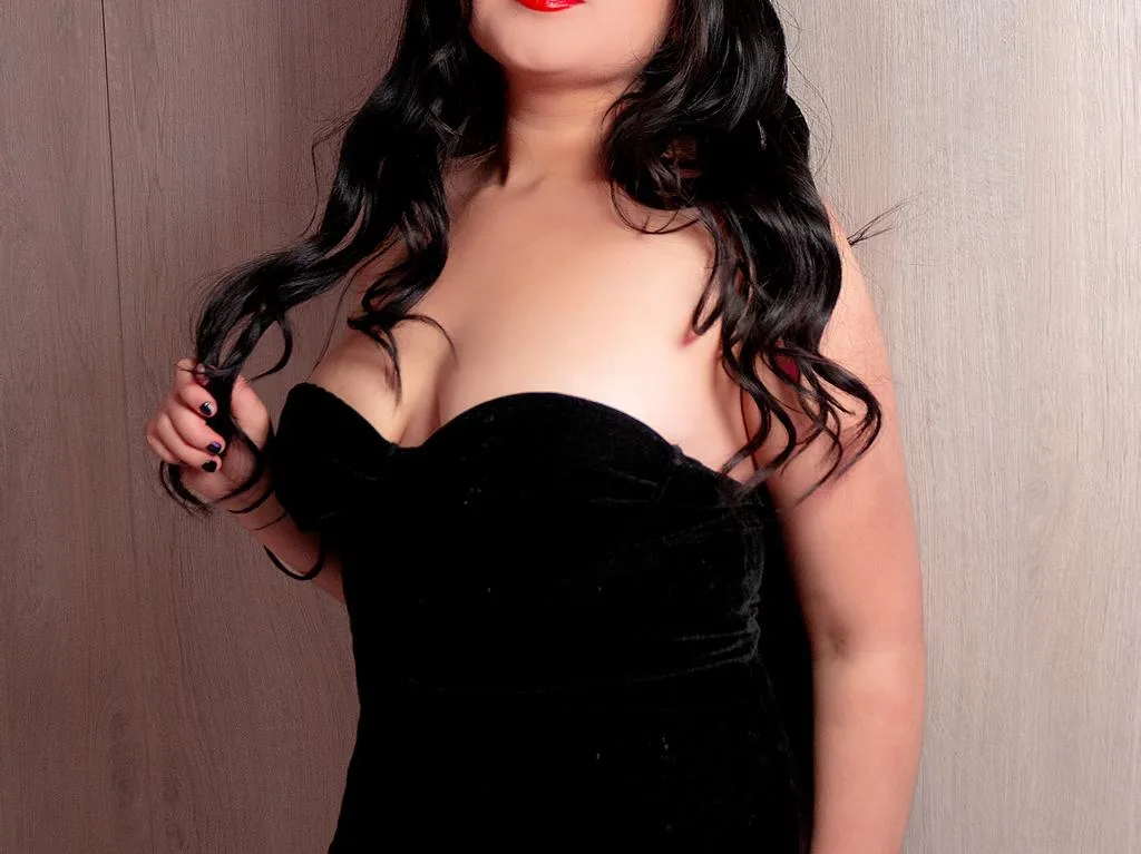 SkarletEvans — ImLive Photo Set