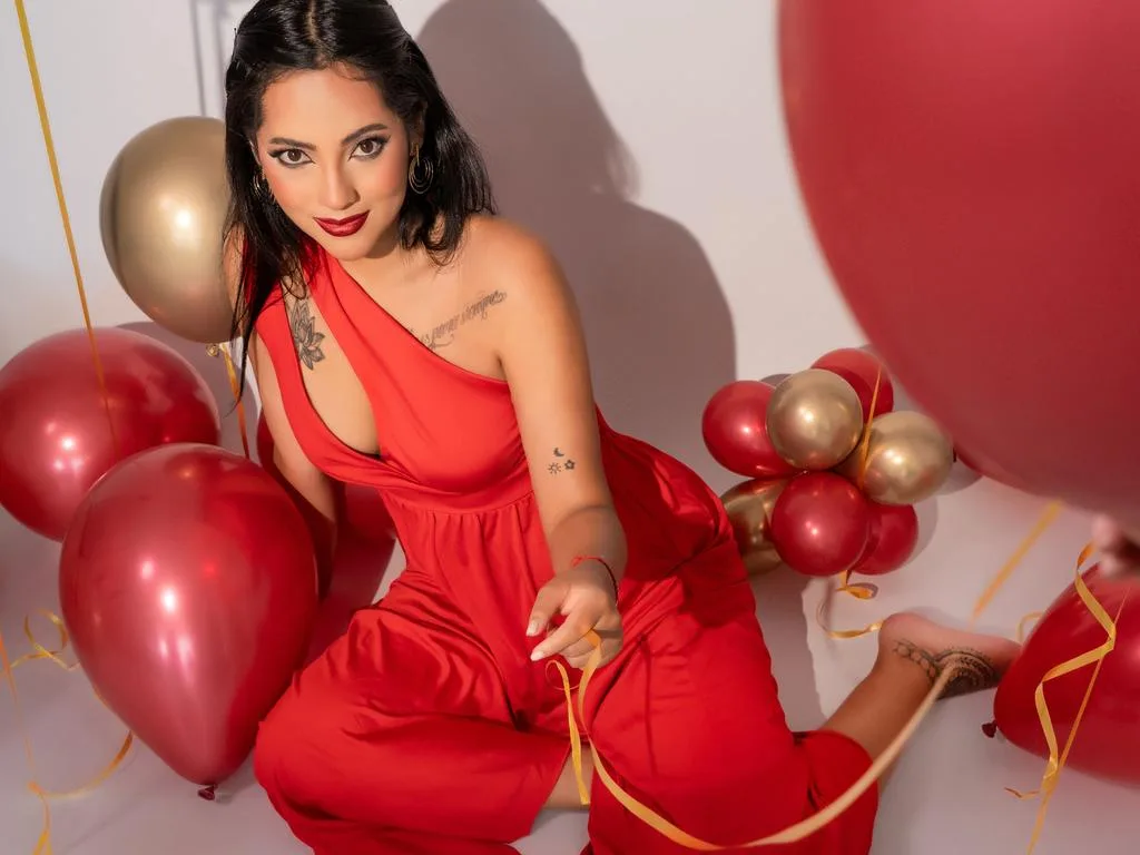 AnushkaChopra — ImLive Photo Set
