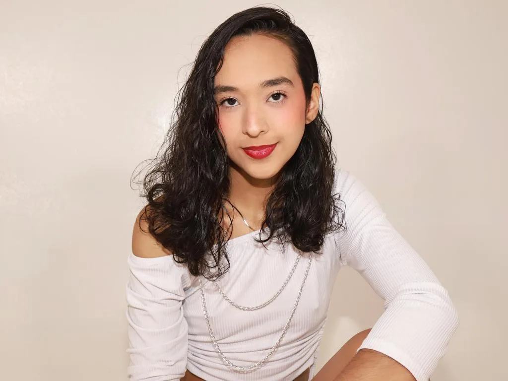 Whitney_Pace — ImLive Photo Set