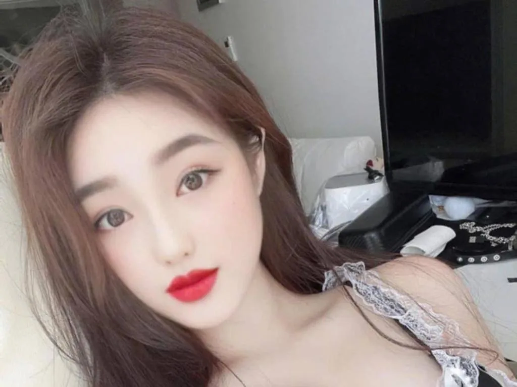 Sweetmiu890 — ImLive Photo Set