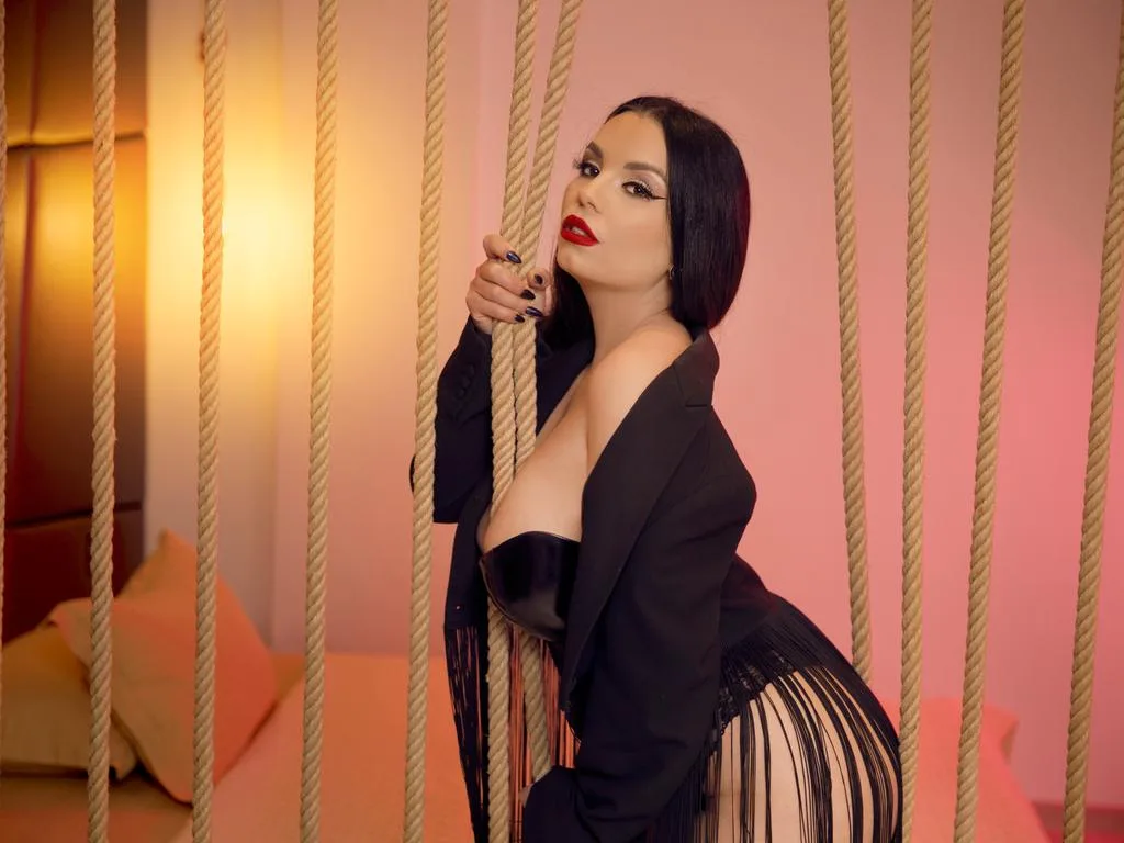 GoddessAliceReign — ImLive Photo Set
