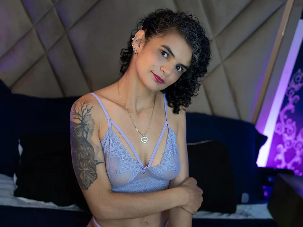 CrystalRogerss — ImLive Photo Set