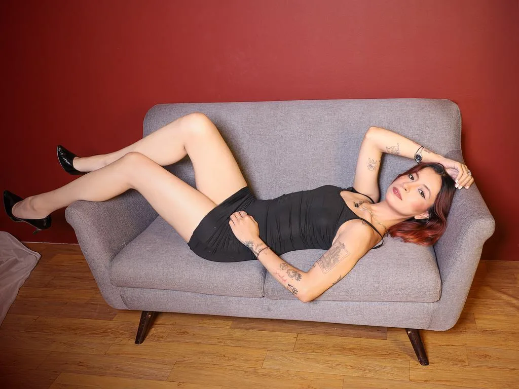 JulietaSaavedra — ImLive Photo Set