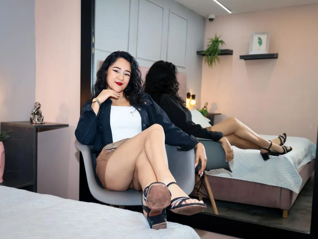 Ella_Blacked — ImLive Photo Set
