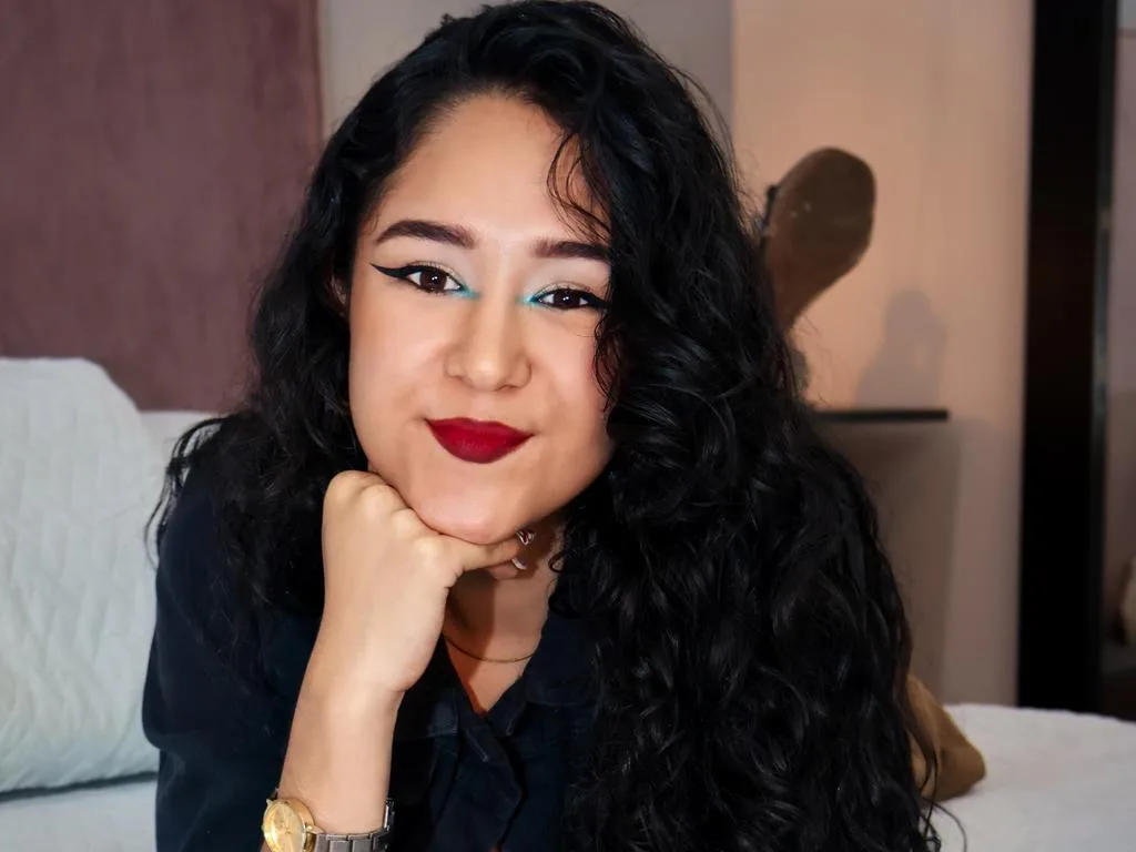 Ella_Blacked — ImLive Photo Set