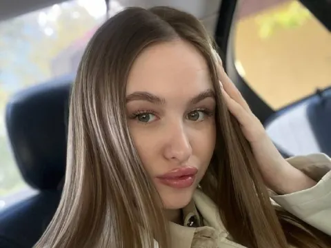 milala — ImLive cam model