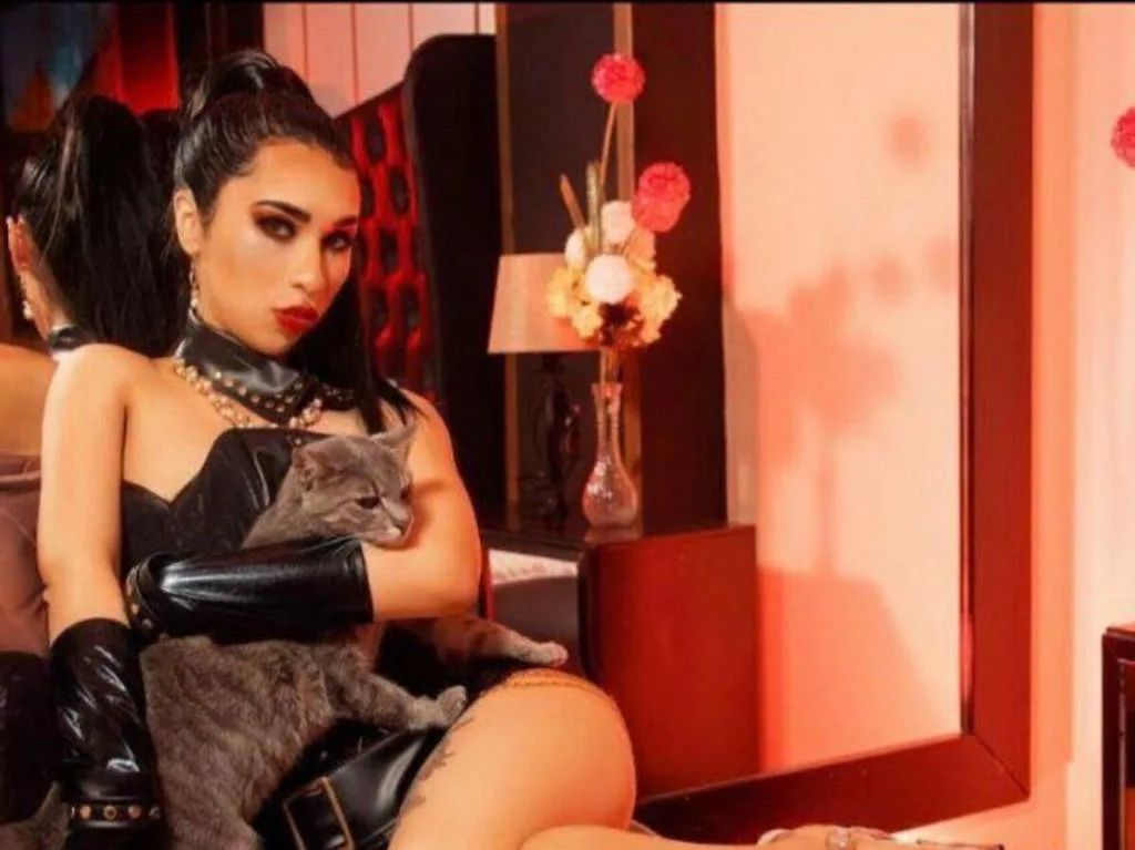 dominacruel559 — live cam