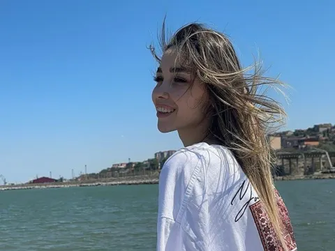 Mila22 — ImLive Photo Set