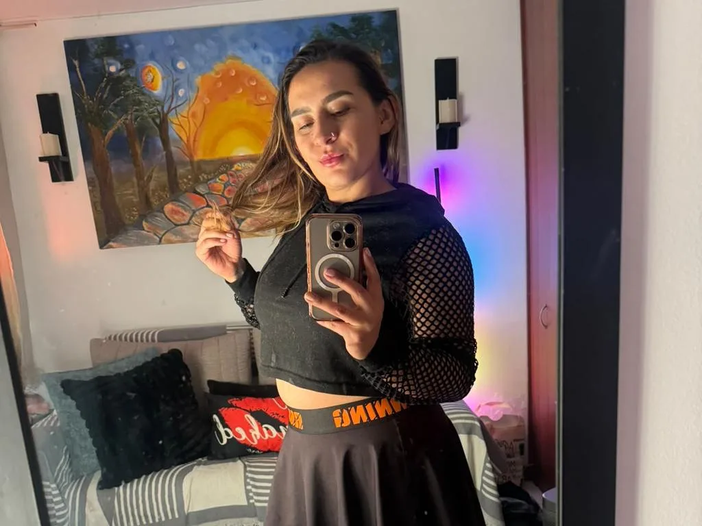 MeeganMonroe — ImLive Photo Set
