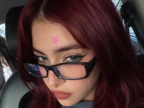 CherryyMorgaan — ImLive cam model