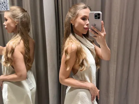 Avelora — ImLive Photo Set