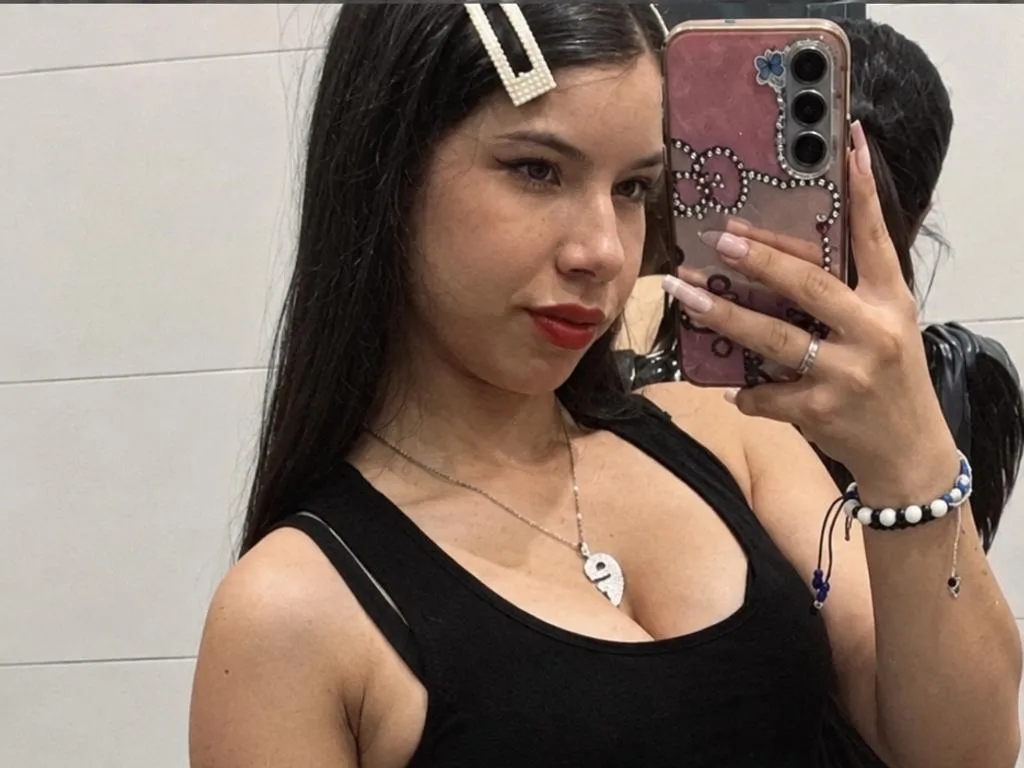 AylaKissVsx — ImLive Photo Set